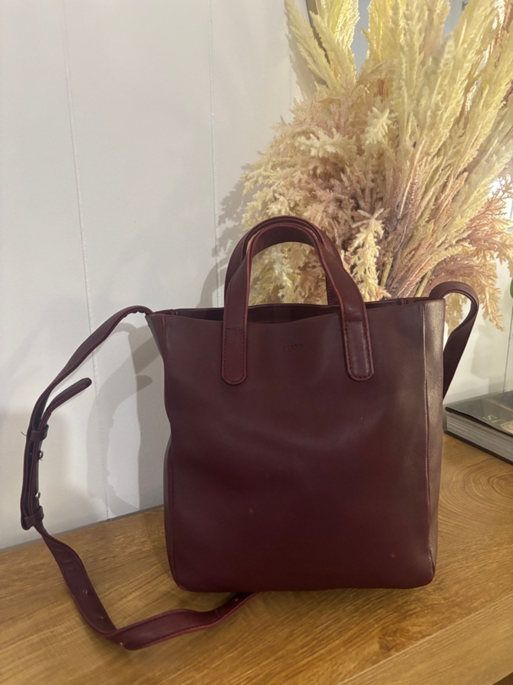 BAGGU Box Mulberry 
 Leather Top-Handle Tote Crossbody Bag - Picture 5 of 16